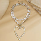 שרשרת משולבת פנינים ותליון לב