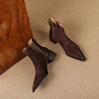 Kurtis מגפי זמש שפיץ ורוכסן אחורי