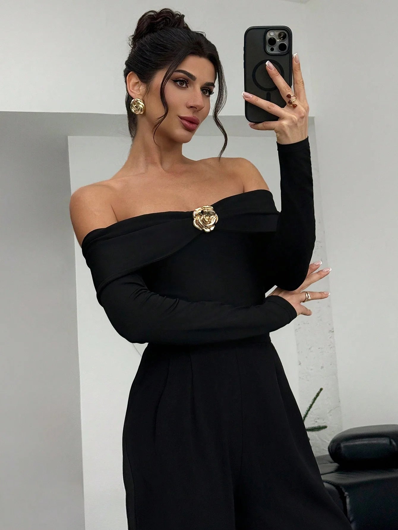 חולצה דגם אוליב