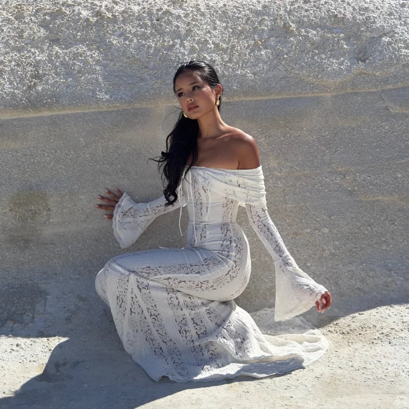 שמלת תחרה דגם לאריס