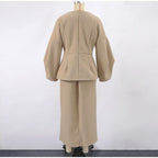 סט שני חלקים צמרי בעיצוב מלכותי חצאית מידי ובלייזר - Reina