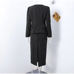 סט שני חלקים אלגנטי חצאית מידי ובלייזר בעיצוב מחויט ויוקרתי - PAS