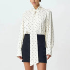 Monica חולצת פולקה דוט סאטן עם קשירה