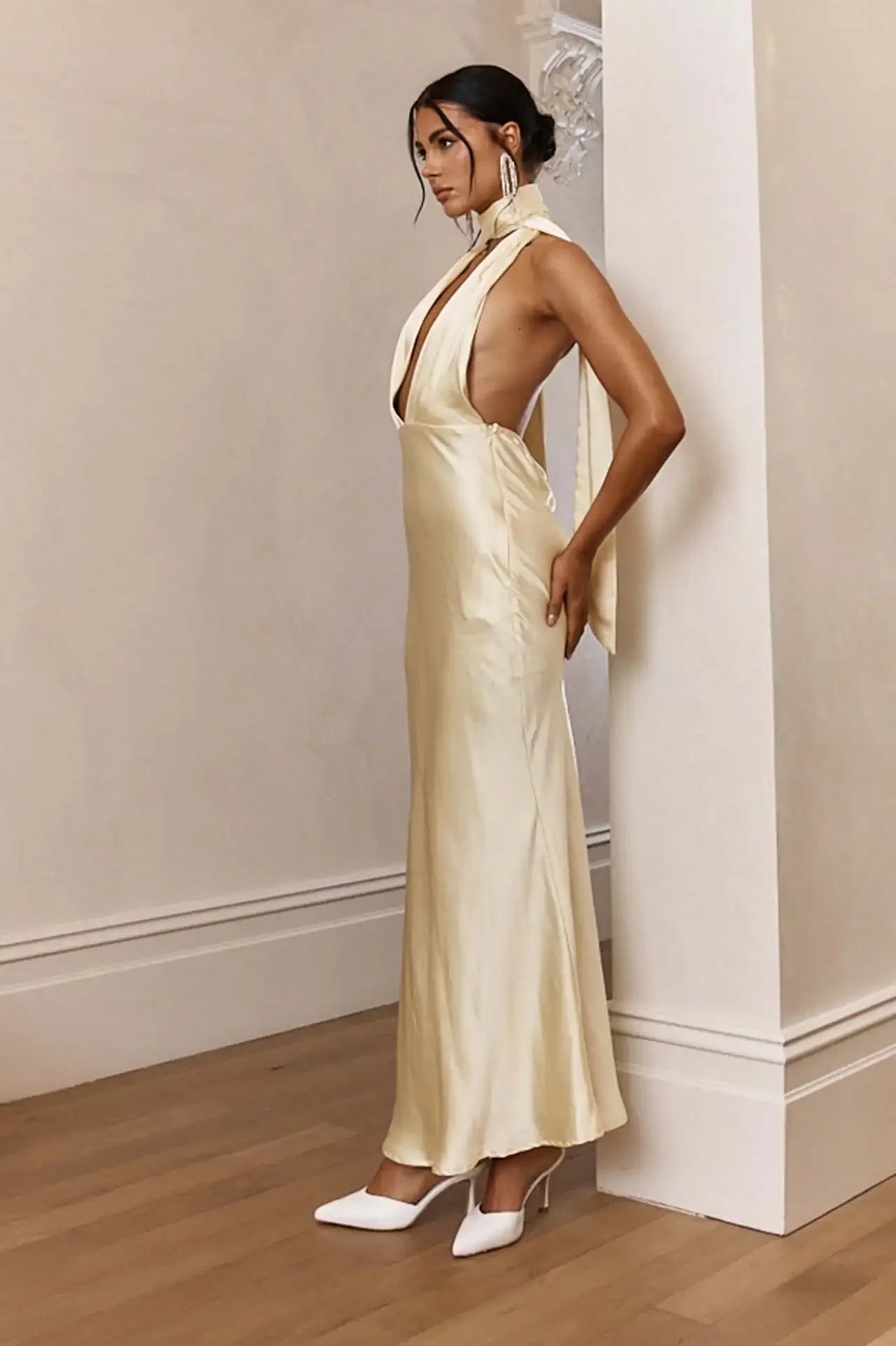 שמלת סאטן דגם ליביה