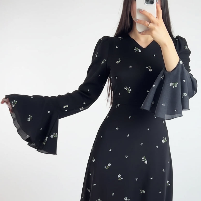 שמלה דגם ניאה