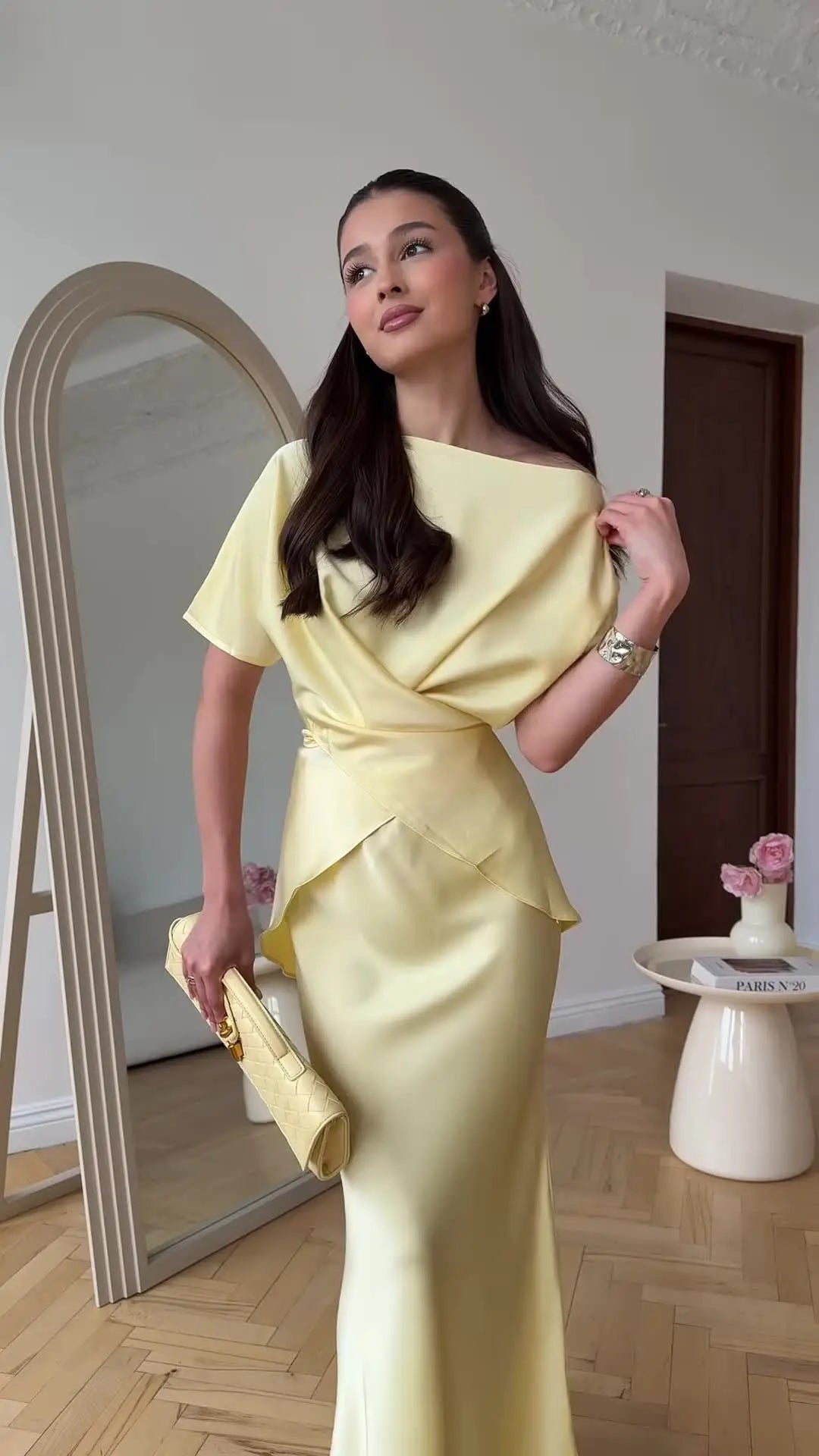 סט דגם אלורה