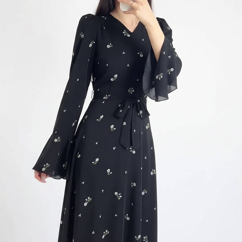 שמלה דגם ניאה